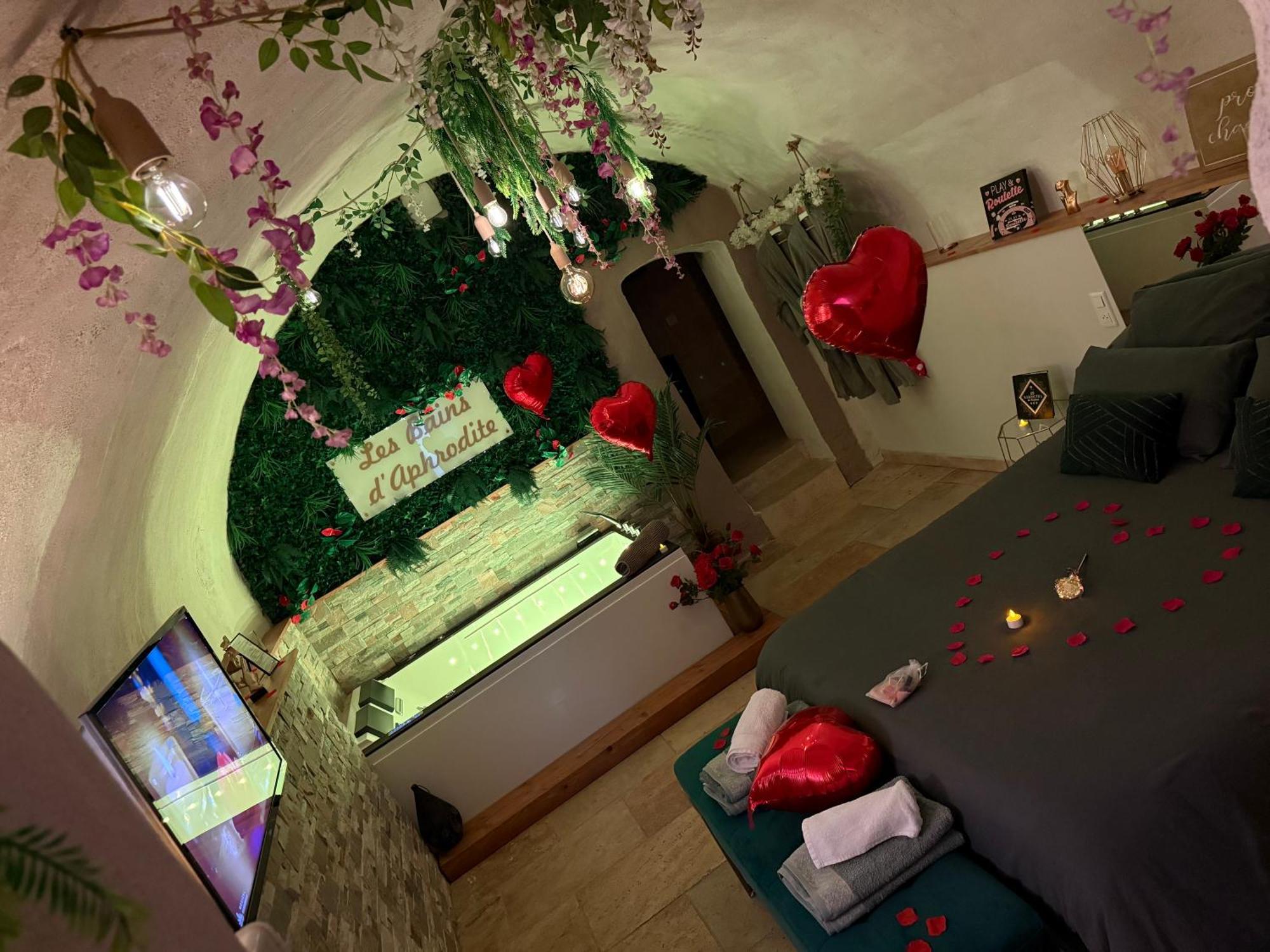 Les Bains D'Aphrodite, Suite Hammam & Spa Auriol Εξωτερικό φωτογραφία